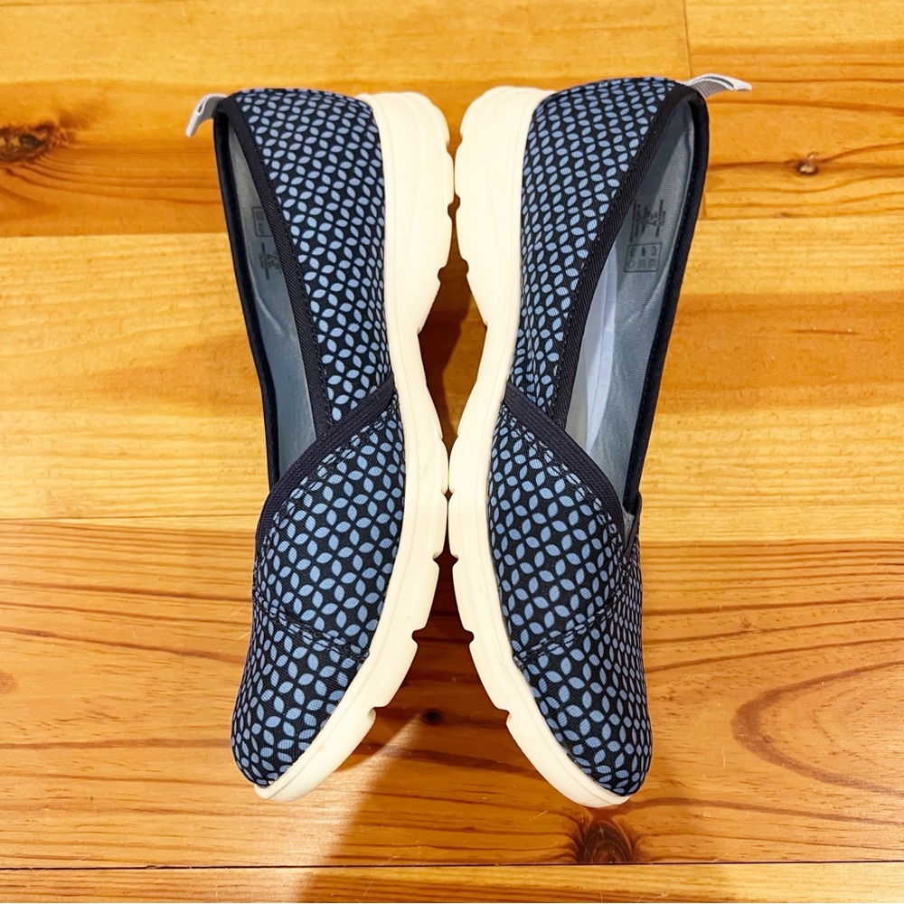 Lands End Shoes Womens 8B Blue Gatas Comfort Slip On Loafers Geometric Print - Picture 4 of 10